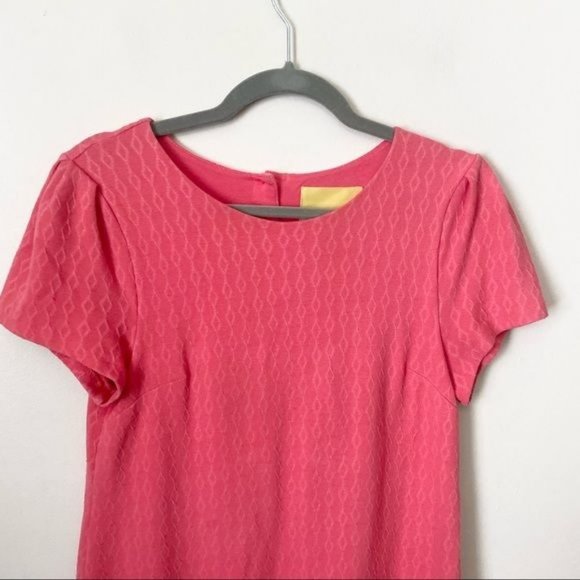 Anthropologie Maeve Coral Diamond Patterned Puff Short Sleeve Shift Dress - Picture 3 of 9